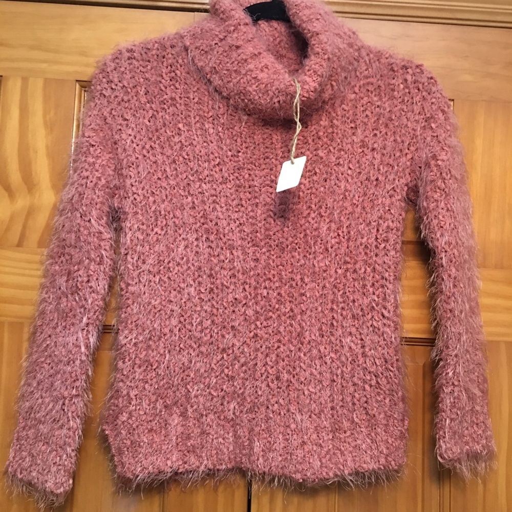 Poof Apparel Eyelash Sweater NWT - Size Small